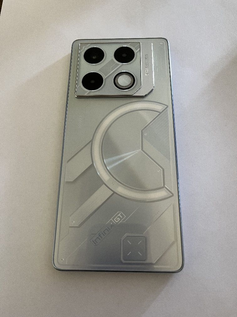 Infinix gt 20 pro 16/256gb торг есть