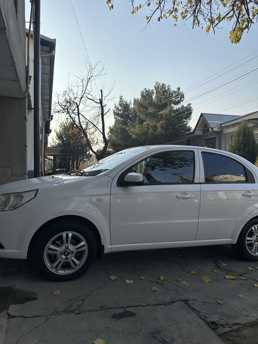 Arenda Nexia 3 2017 yil Bow tolov 2500$