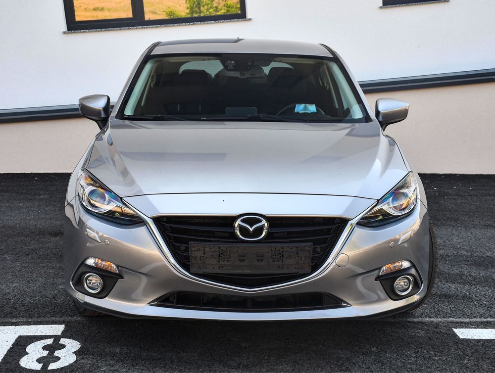 Mazda 3 SKYACTIV-G 120 Center-Line
