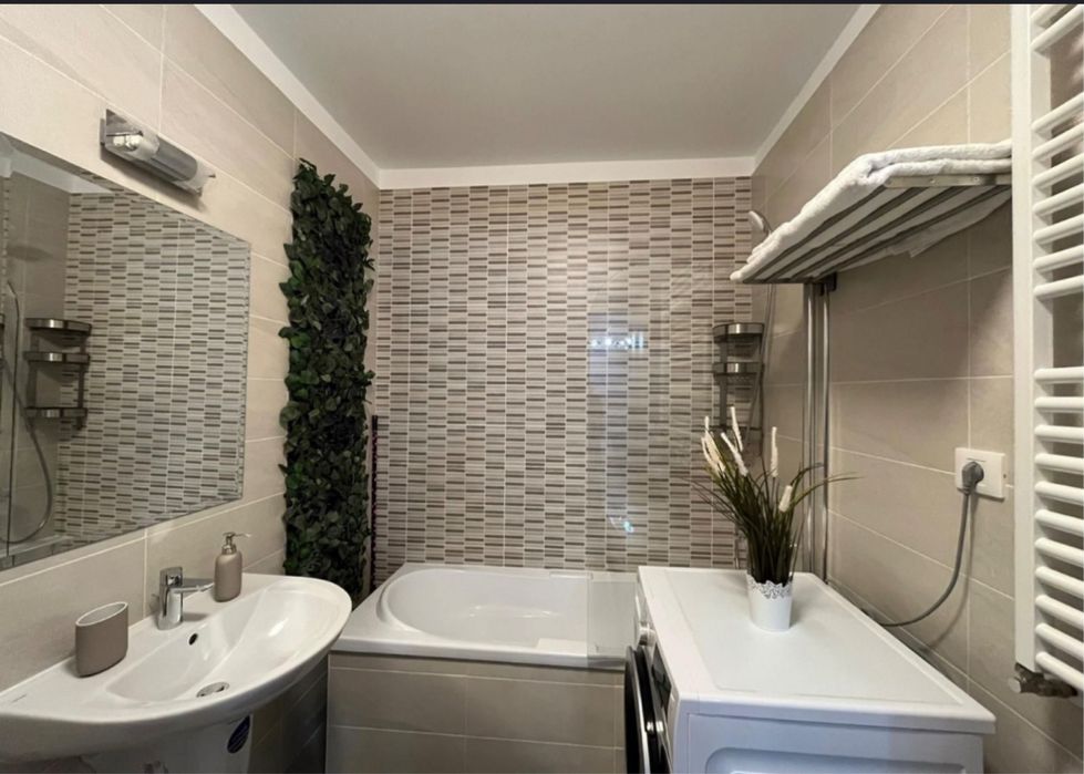 Studio 2 camere Top City Coresi mobilat