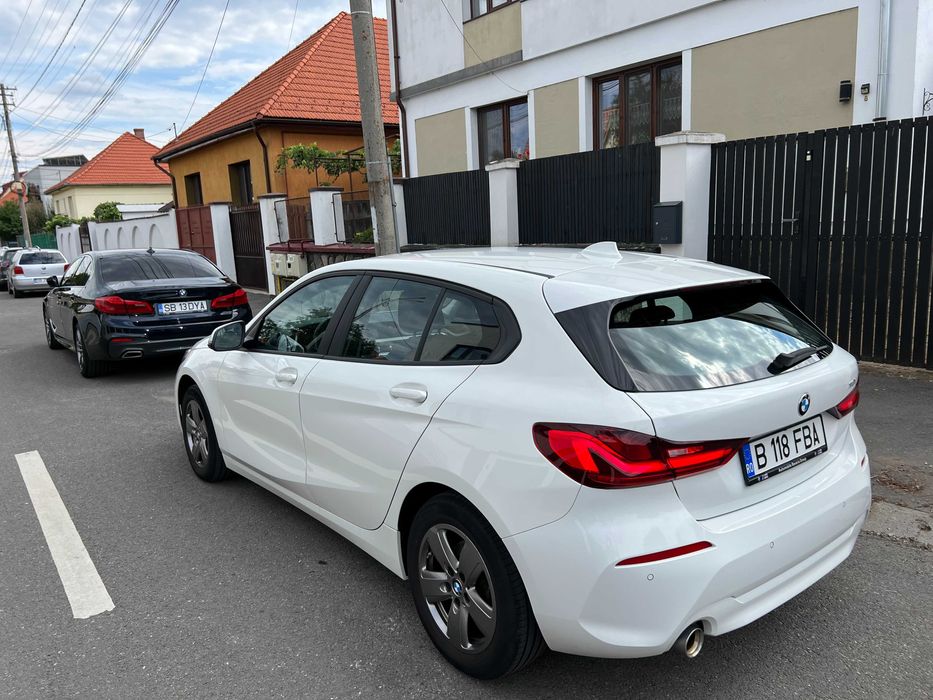 BMW Seria 1 118i HATCH Linia Model Advantage