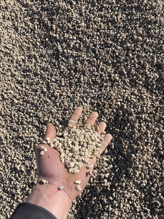 Pamant gazon/gradina nisip pietris sort