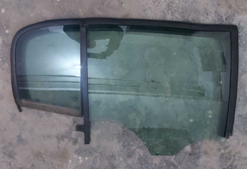 Geam stânga spate Renault Megane II 2007