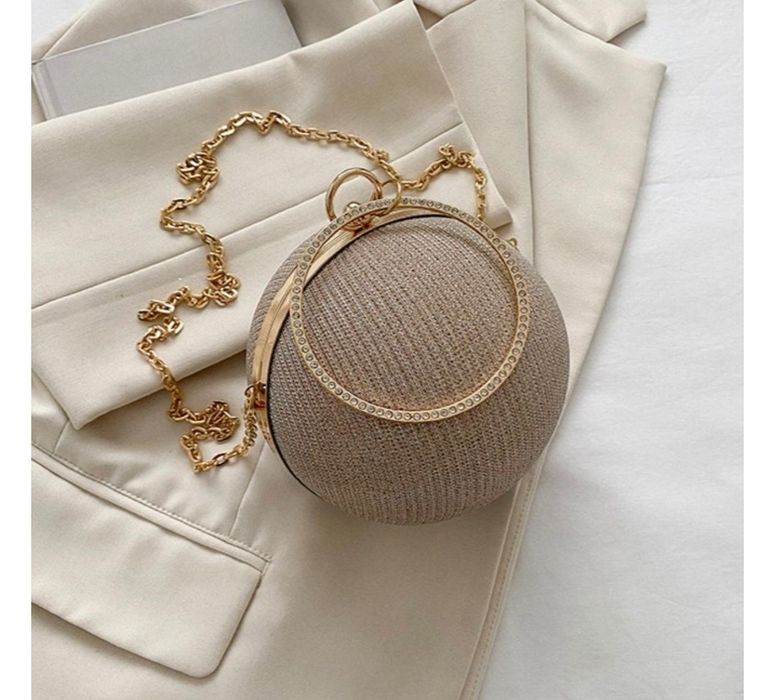 Продам сумочку новая