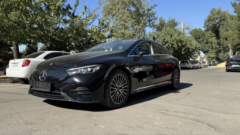 Мерседес EQE 350