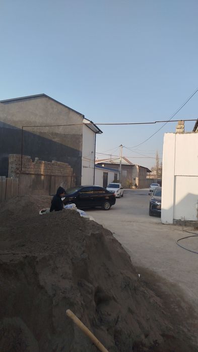 Сергели Хонабод Уй сотилади