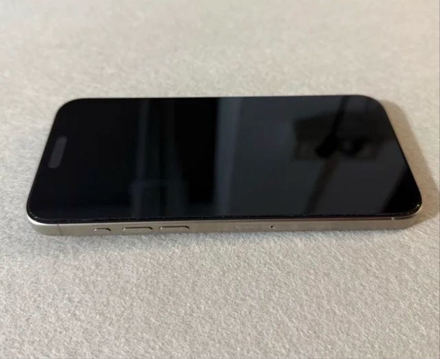 Iphone 15 pro max holati alo