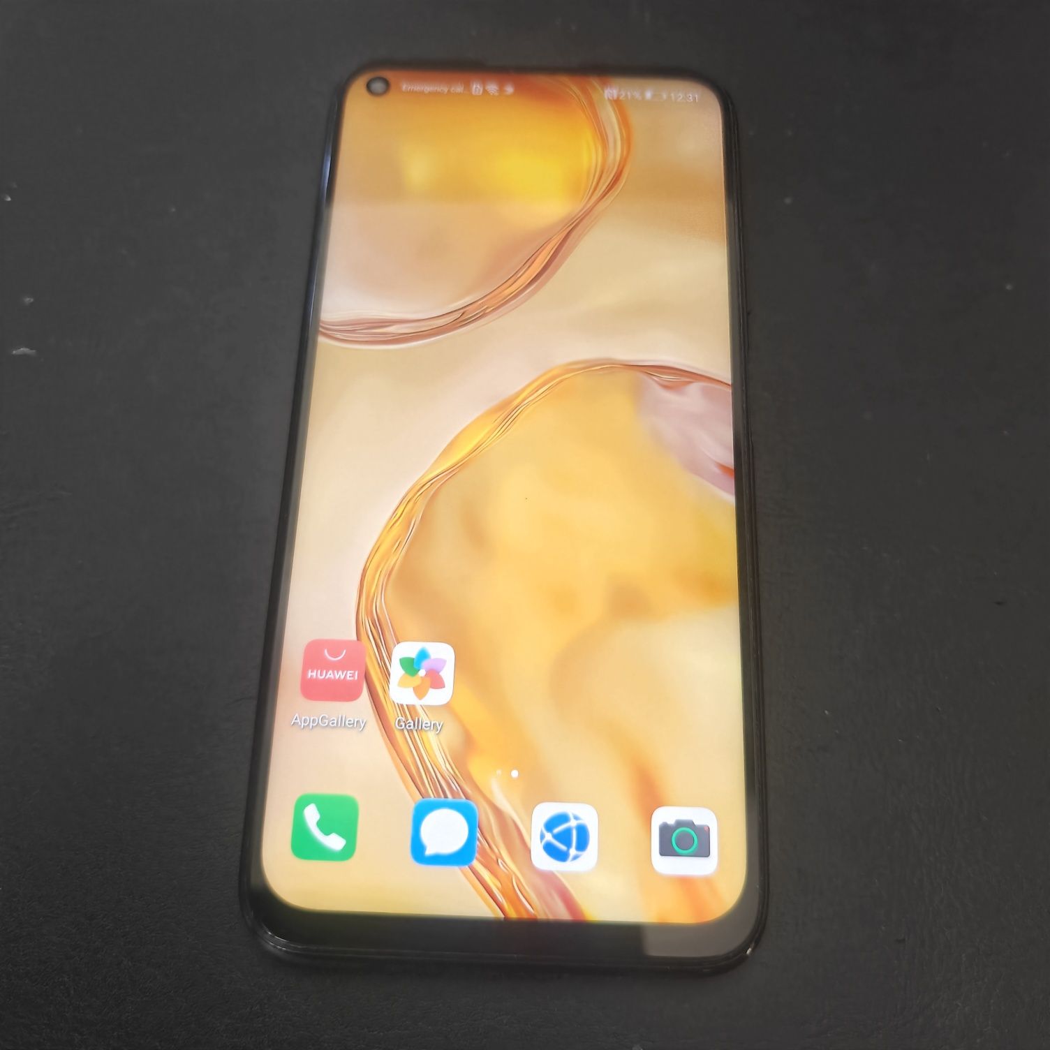Продава Huawei P40 lite /128 GB