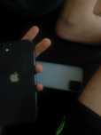Vand iPhone  11 detali in privat