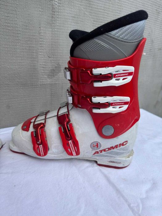 Clapari ski schi copii Atomic J4 marime Eur:34 Mondo:21