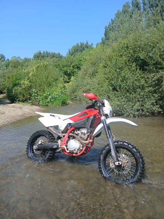 Husqvarna wr 250cc 4t