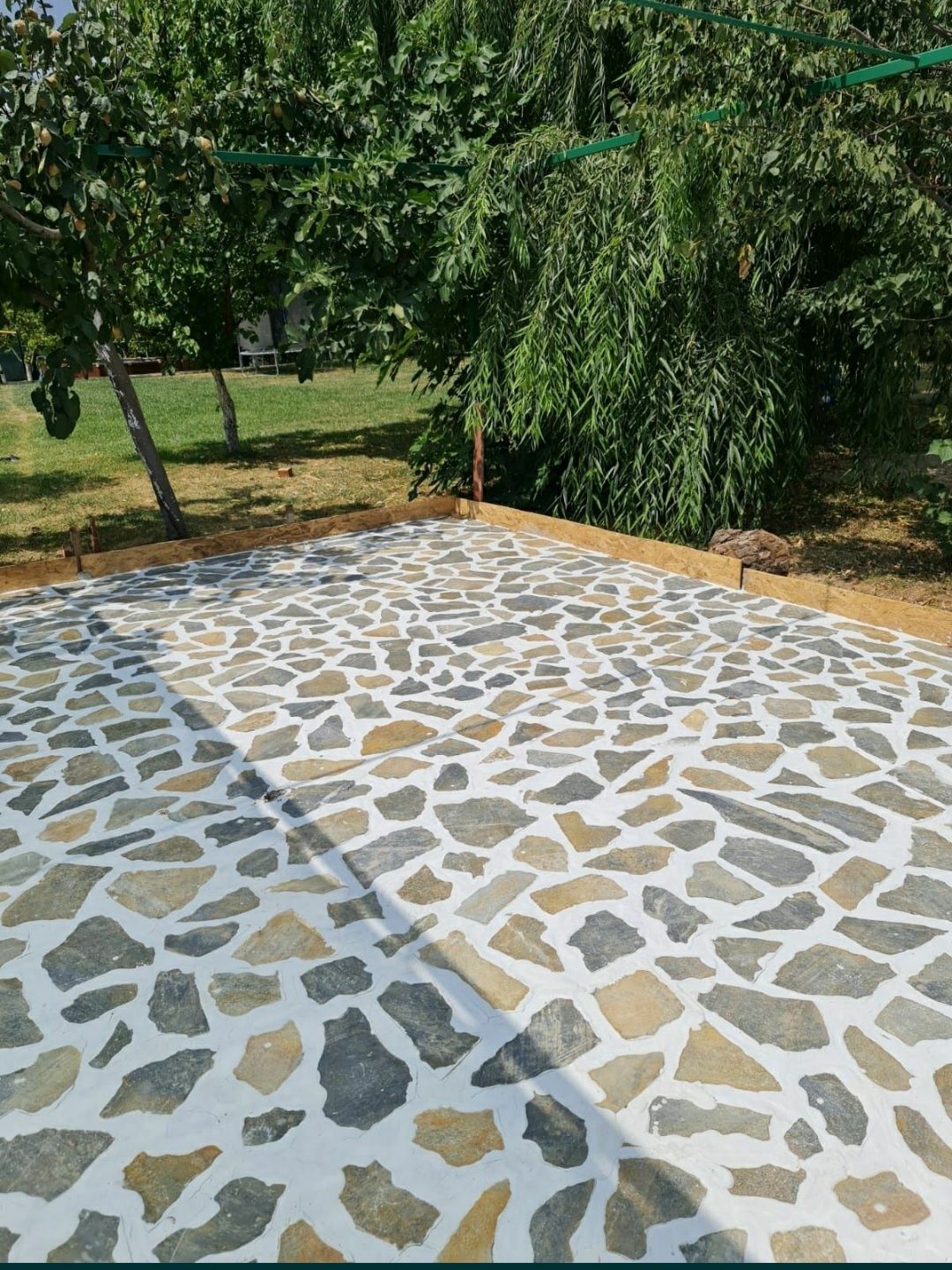 Piatra 100%naturala de granit decorativa