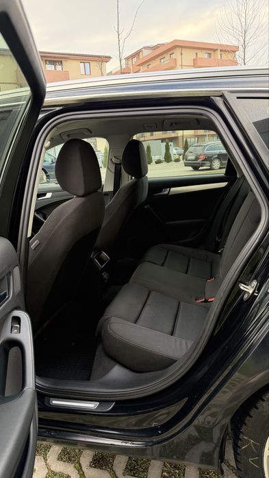 Audi A4 B8 2009 E5 3.0 D 245 CP Quattro S-Line Manual 6+1 Led Gume Noi