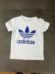 Vând tricouri Adidas copii