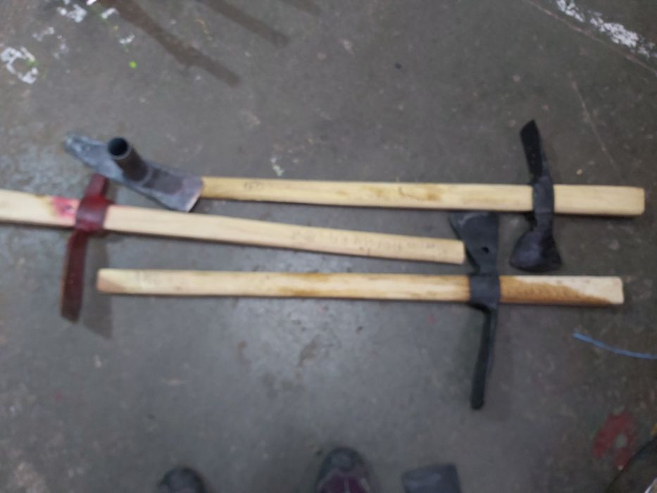 Topor tarnacop pt defrisarea si destelenirea  terenurilor.