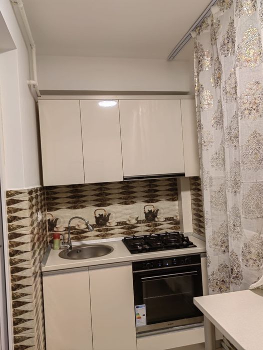 Inchiriez Apartament in Militari Residence