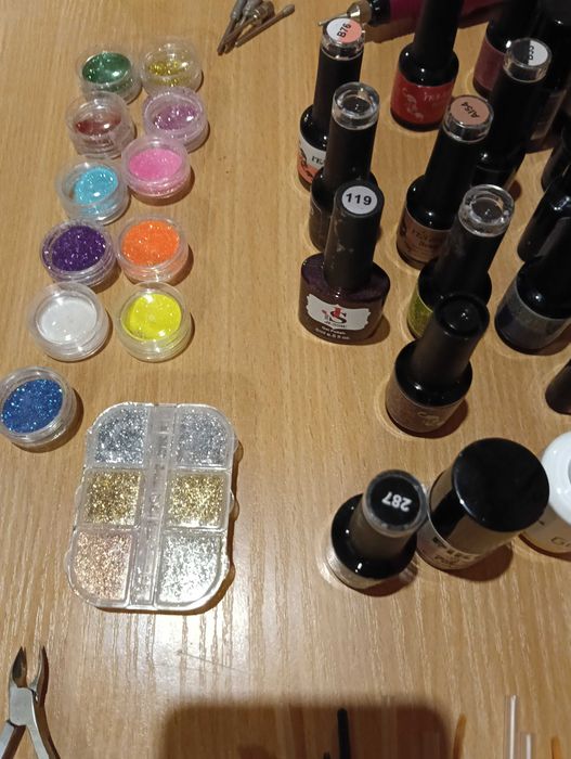 Комплект за маникюр