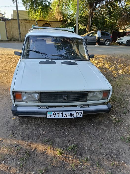Продам машину 2104. Цена 650000тысяч.