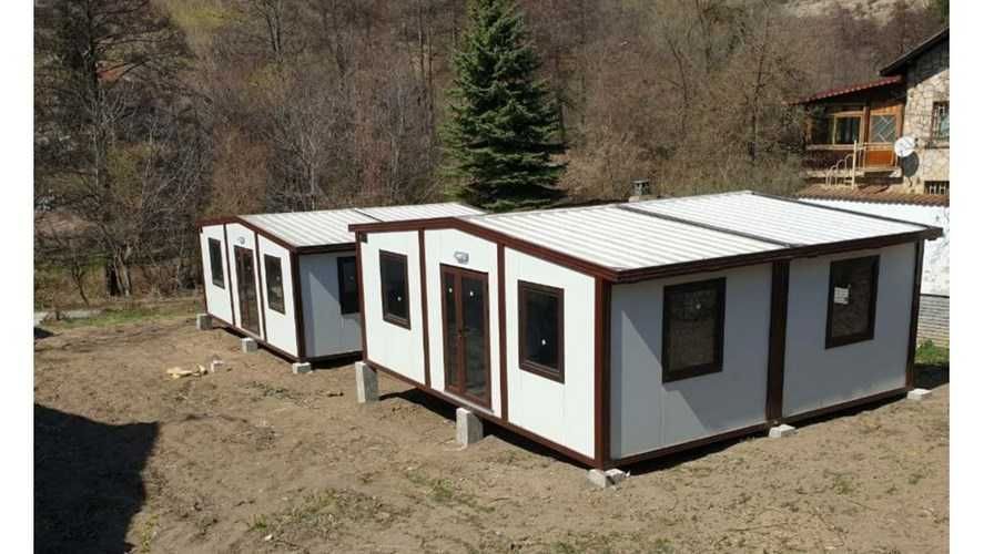 Casa, Garaje Auto, Containere din structura metalica si panou sandwich