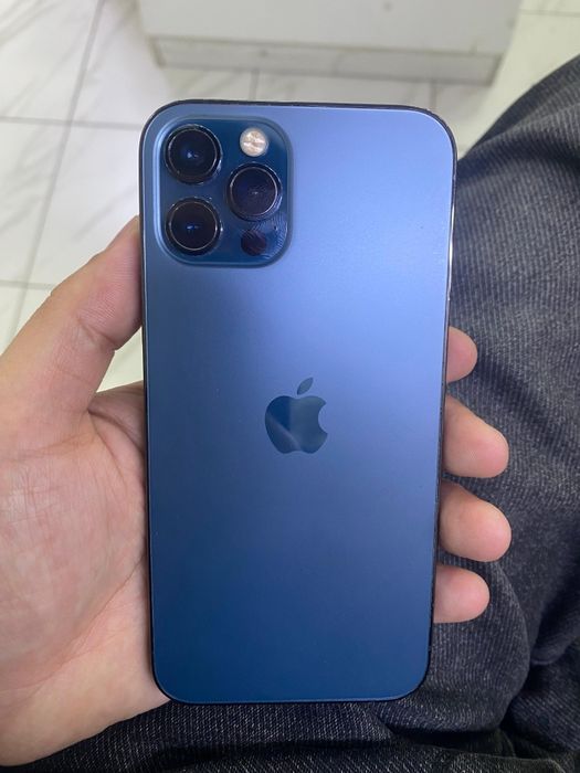 Айфон 12 про 256гб акб81%