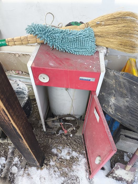 Продам газовый котел Рива