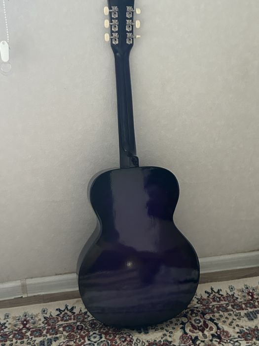 Гитара сатылады.