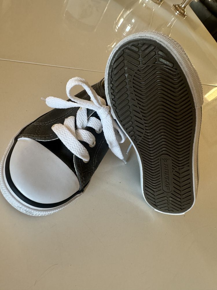 Dunlop кецове, номер 24, Чисто нови