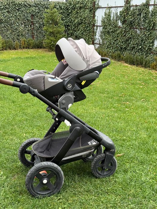 Vand scoica auto Cybex Cloud Z i-Size Plus + Baza Isofix Z