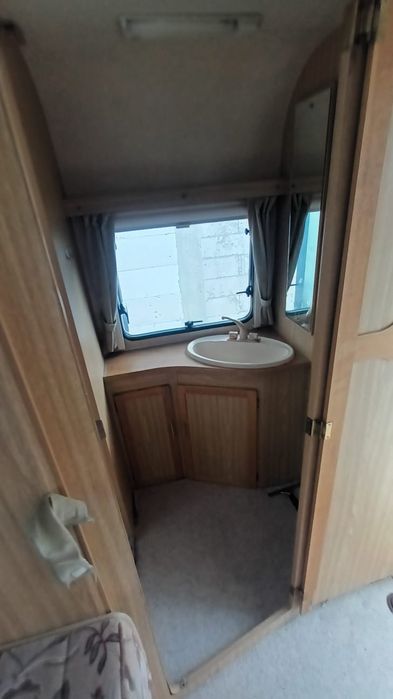 Caravană Elddis 2000