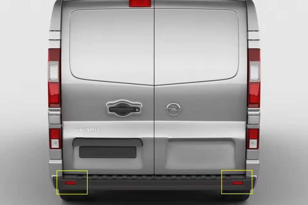 Рефлектори за задната броня за Opel Vivaro Renault Master Опел Рено