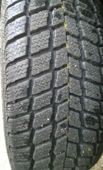 Гуми с джанти за. Опел Фронтера 255-70-15