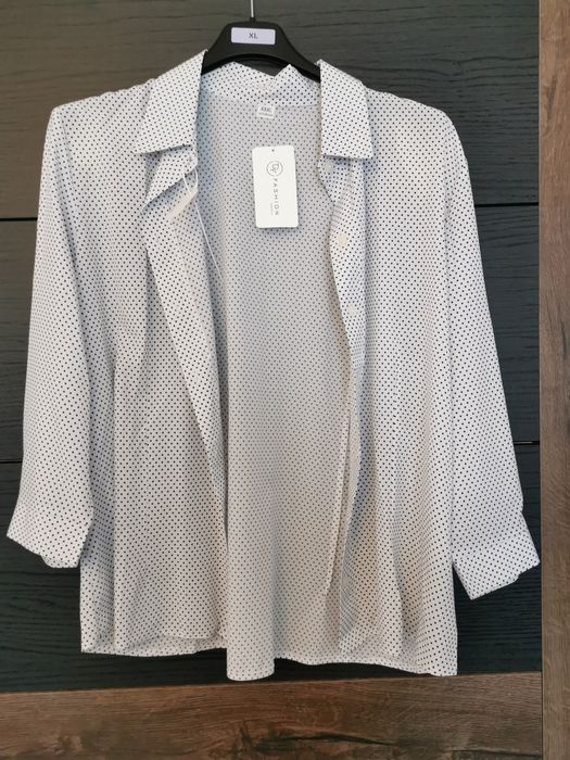 De vânzare cămașă dama