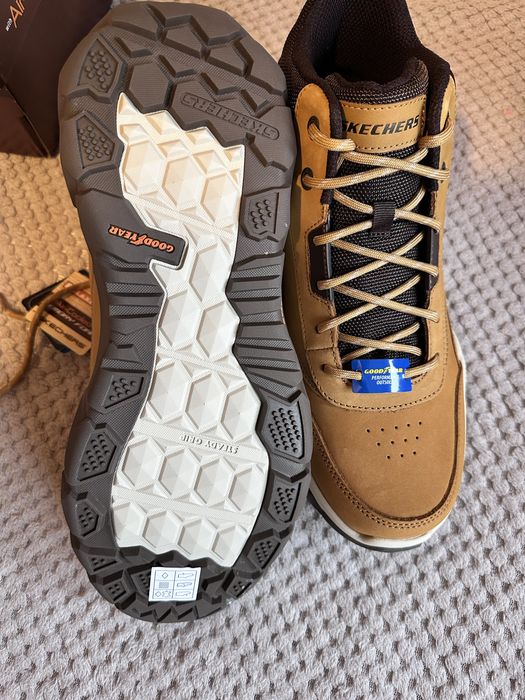 Ghete piele Skechers