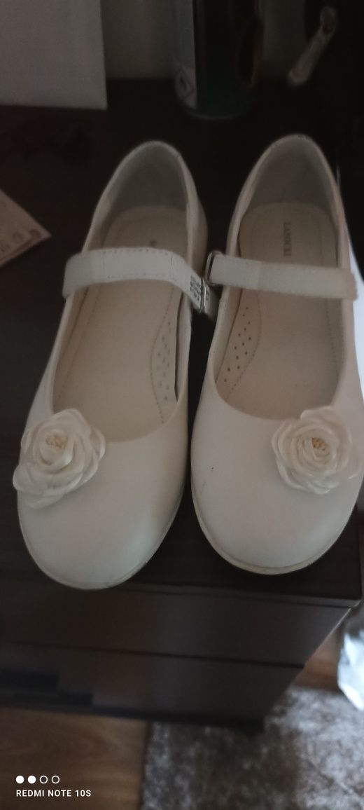 Pantofi piele fetita