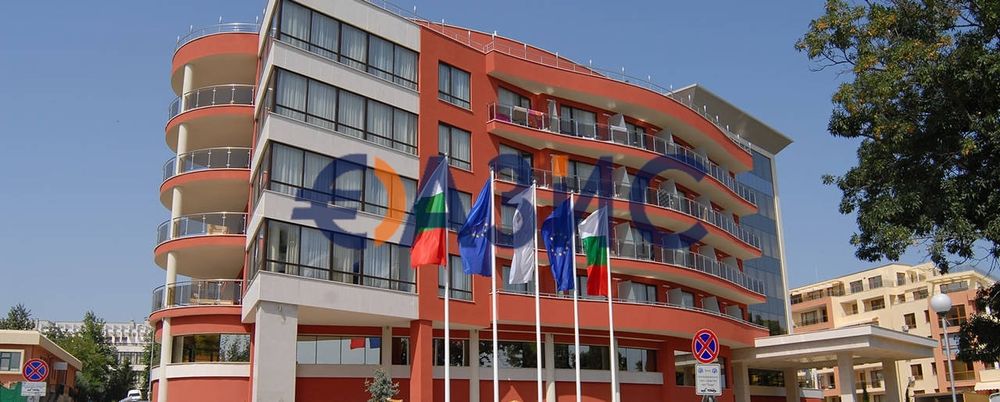 Студио на първа линия с изглед към морето! Несебър, България, комплекс