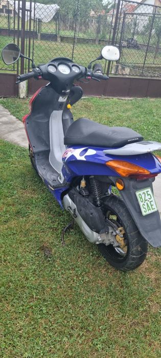 Scuter Honda x8 rs 49cc fara acte se poate inmatricula cu act notarial