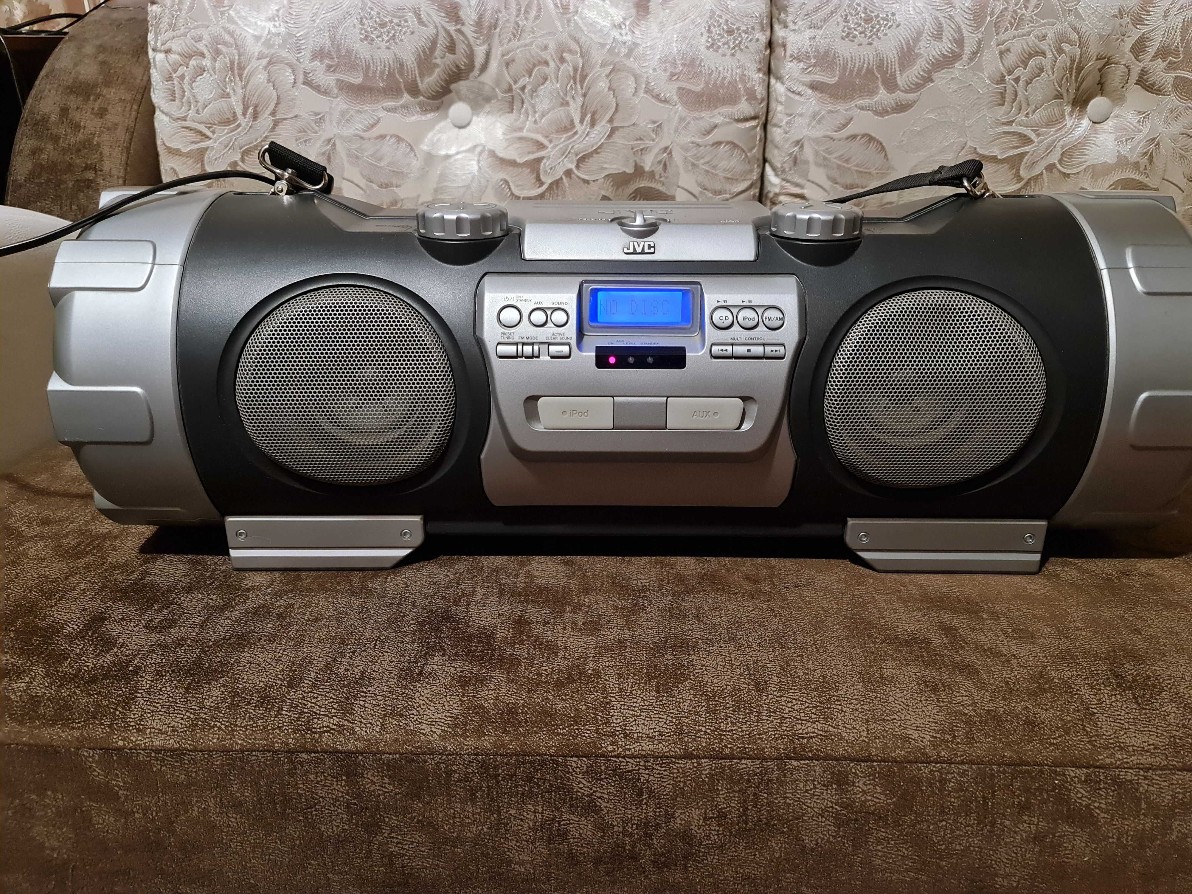 Продам Магнитофон JVC RV-NB20B