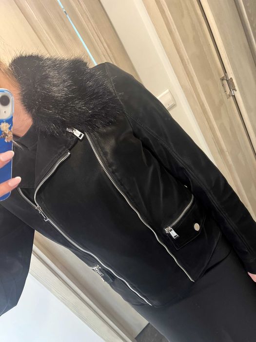 Яке GUESS промазана кожа с пух за есенно / зимния сезон