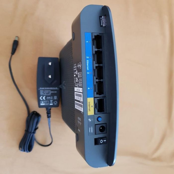 Router Cisco Linksys E900