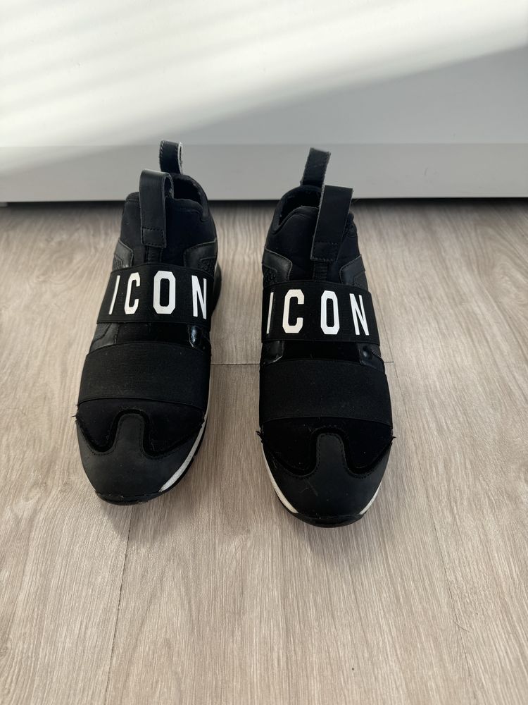 Обувки Valentino Dsquared, Cesare Paciotti, Versace, Roberto Cavalli