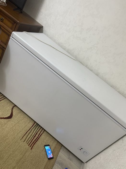 Продам морозильную камеру