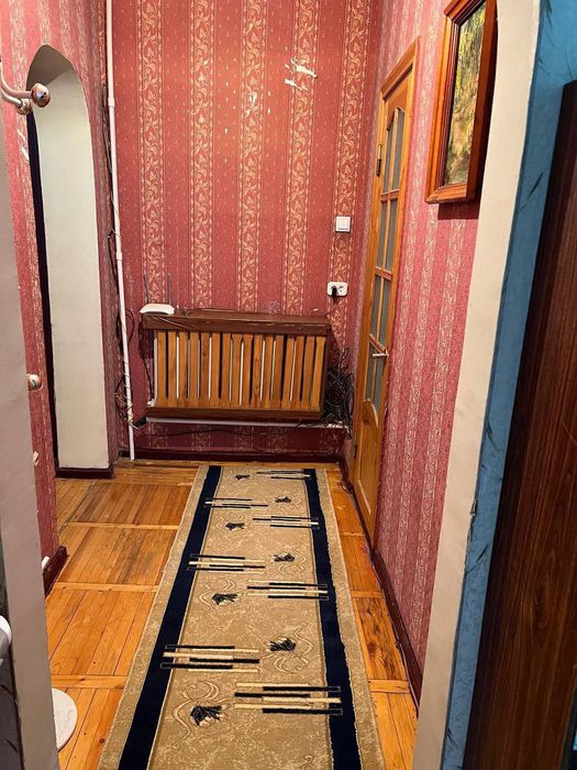 Продается 1 комнатная квартира Юнусабаде 2