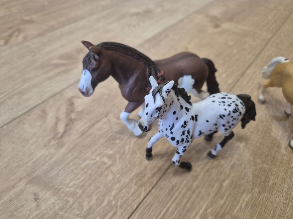 Кончета еднорози schleich