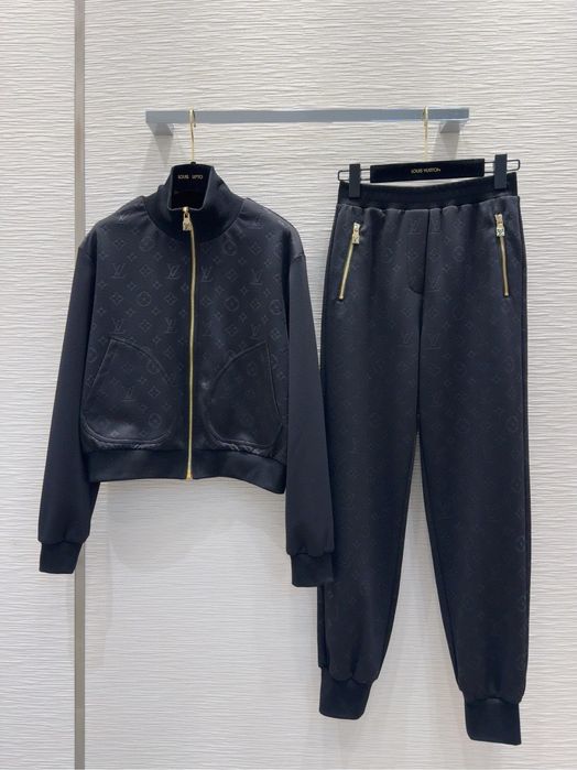 LV дамски комплект New Season