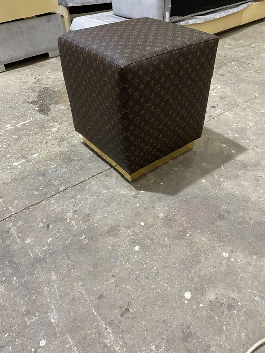 Пуфик ткань кожа Louis Vuitton