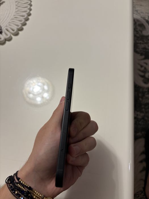 Vând Iphone 16 128 gb 91%