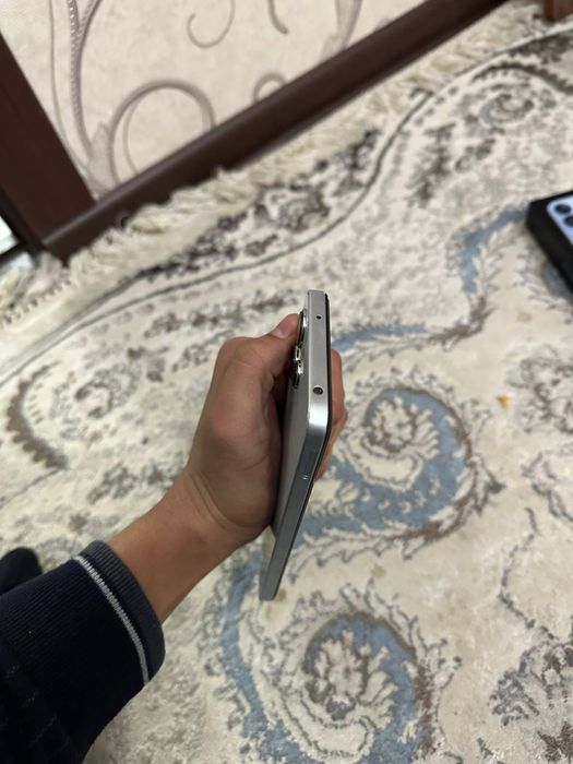 Redmi 12 12/256gb sotiladi