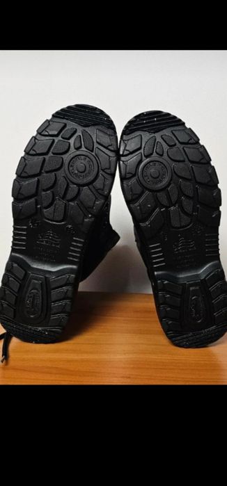 Bocanci de iarnă din piele naturală