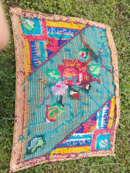 Carpetă tradițională făcută manual din 1930