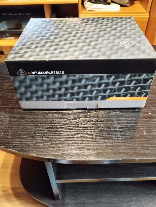 Microfon Neumann u87ai in garanție